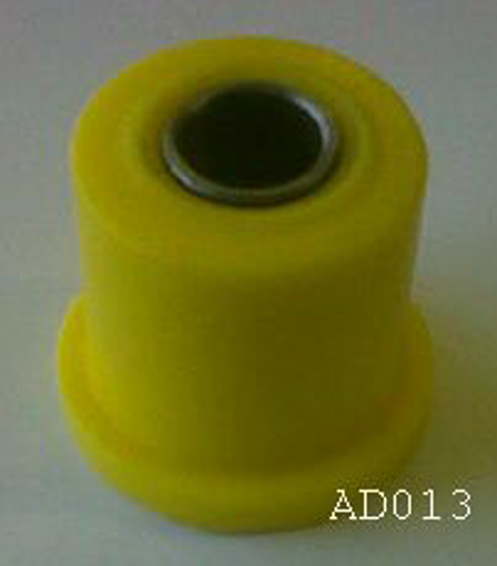 Picture of Shackle Bush Isuzu ""N"" <00 Series Rear