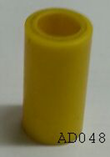 Picture of Shackle Bush Trailer Short[6]